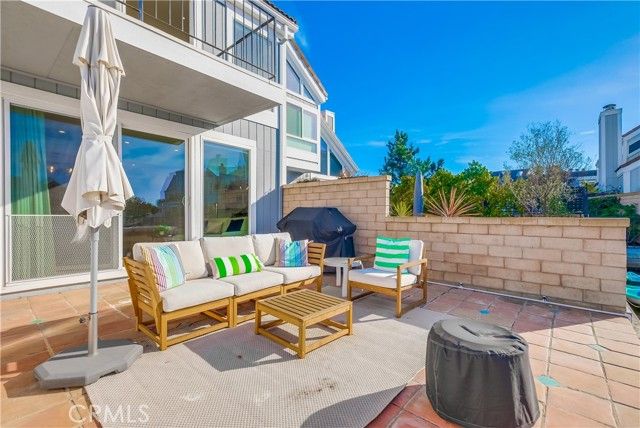 16117 Saint Croix Cir, Huntington Beach, CA 92649