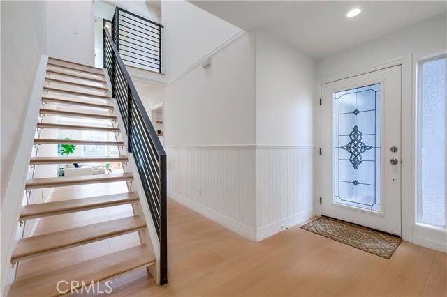 16117 Saint Croix Cir, Huntington Beach, CA 92649