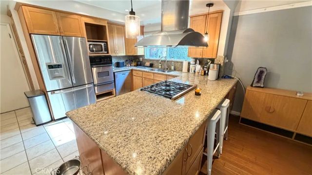 22951 Austin Street, Woodland Hills, CA 91364
