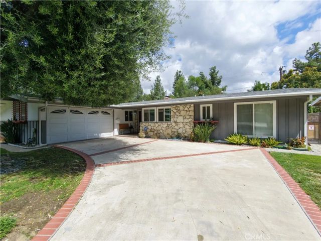22951 Austin Street, Woodland Hills, CA 91364