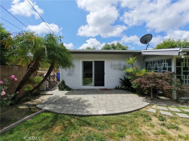 22951 Austin Street, Woodland Hills, CA 91364