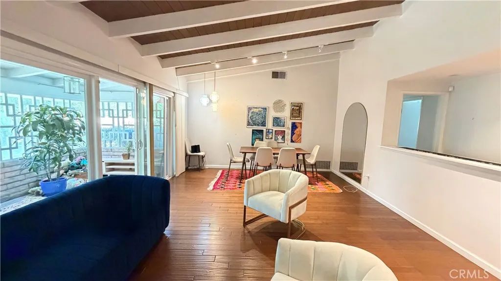 22951 Austin Street, Woodland Hills, CA 91364