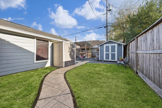 1423 Richelieu Lane, Houston, TX 77018