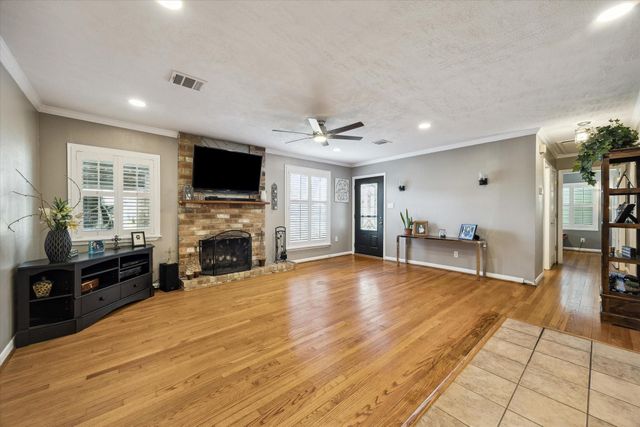 1423 Richelieu Lane, Houston, TX 77018