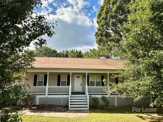 3331 Robinwood Road, Gastonia, NC 28054