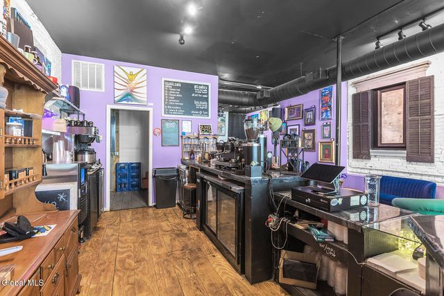 147 4th Street, Troy, NY 12180