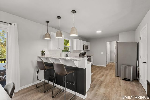 383 N Tannenbaum Trail Ne, Cedar Springs City, MI 49319