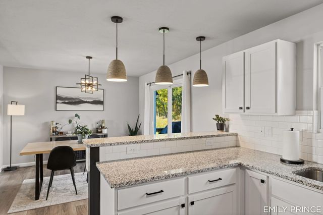 383 N Tannenbaum Trail Ne, Cedar Springs City, MI 49319