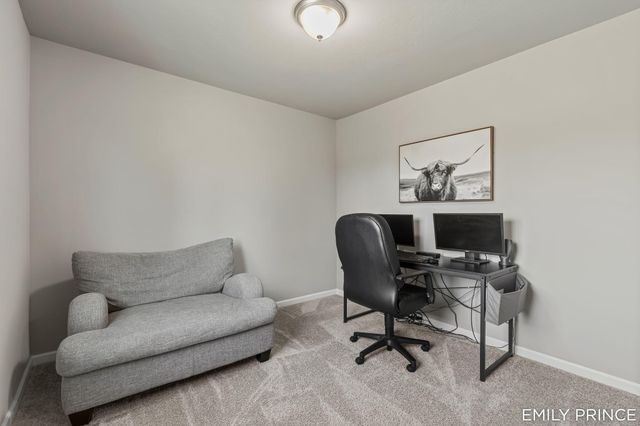 383 N Tannenbaum Trail Ne, Cedar Springs City, MI 49319
