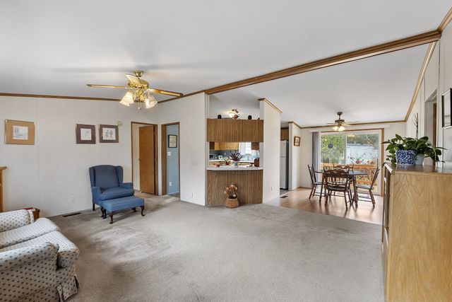 53 Oak Drive, North Hampton, NH 03862
