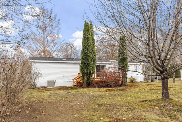 53 Oak Drive, North Hampton, NH 03862