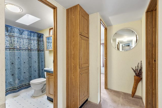 53 Oak Drive, North Hampton, NH 03862