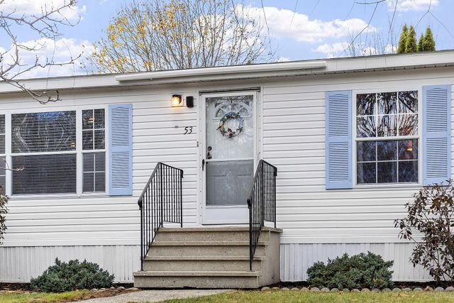53 Oak Drive, North Hampton, NH 03862