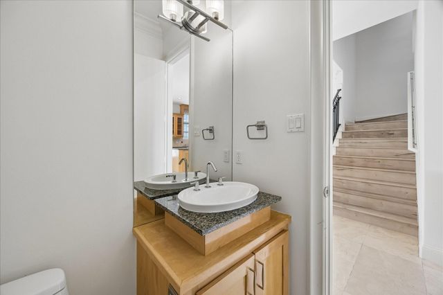 6906 Sewanee Street, Houston, TX 77025