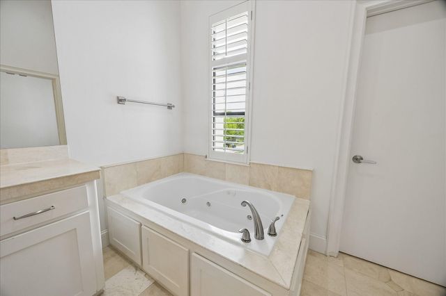 6906 Sewanee Street, Houston, TX 77025