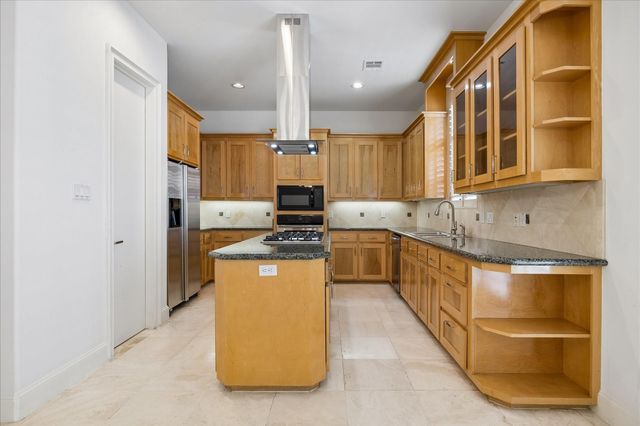 6906 Sewanee Street, Houston, TX 77025