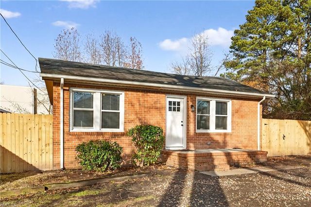 5311 Libertyville RD, Chesapeake, VA 23320