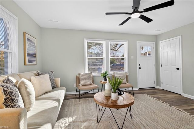 5311 Libertyville RD, Chesapeake, VA 23320