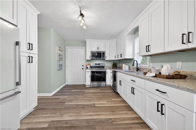 5311 Libertyville RD, Chesapeake, VA 23320