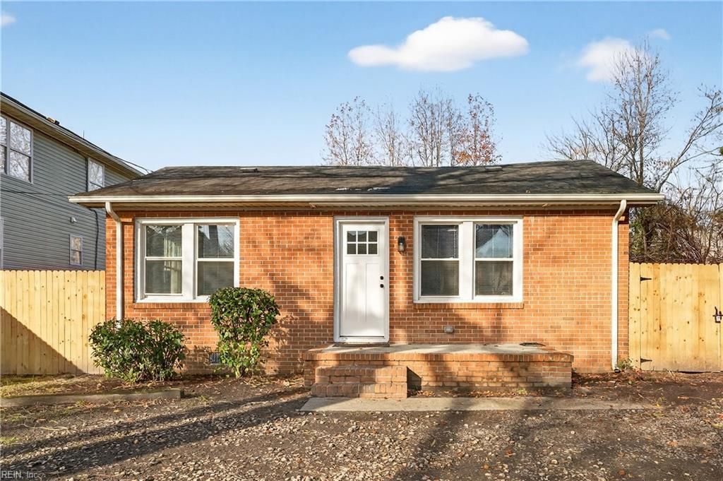 5311 Libertyville RD, Chesapeake, VA 23320