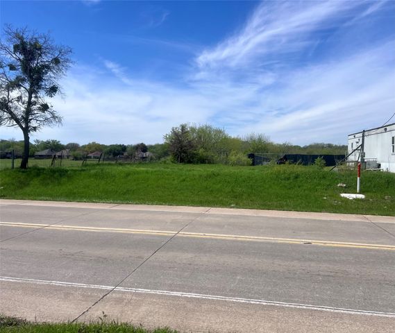 303 N Industrial Boulevard, Crowley, TX 76036