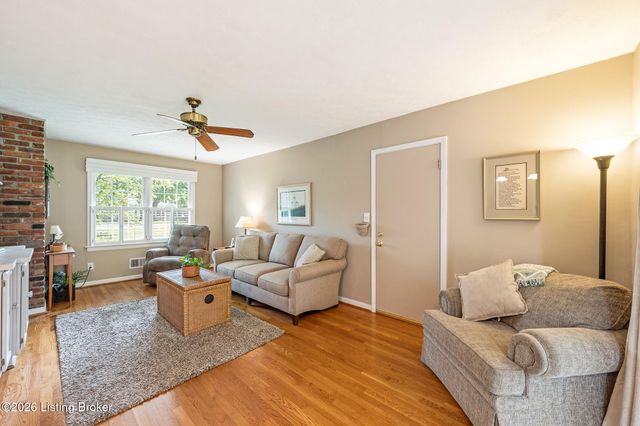 3411 Barbour Ln, Louisville, KY 40241