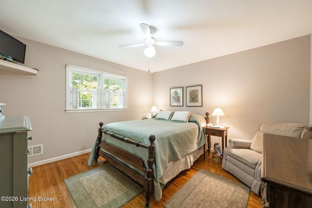 3411 Barbour Ln, Louisville, KY 40241
