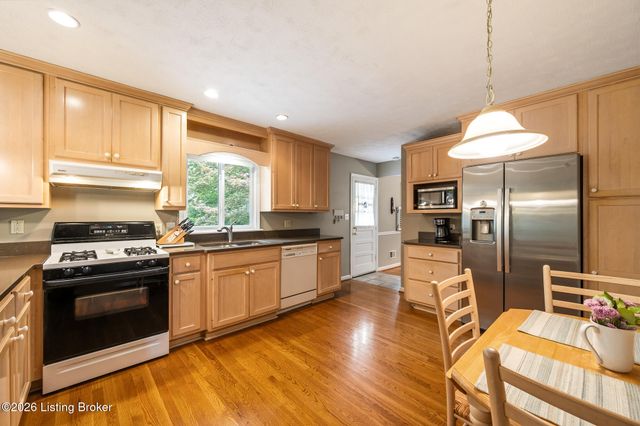 3411 Barbour Ln, Louisville, KY 40241