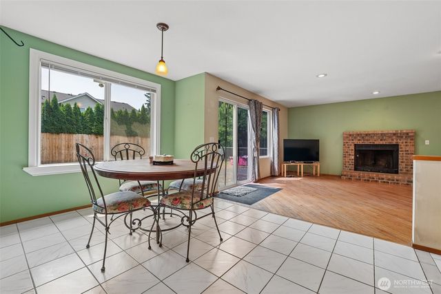 11121 SE 271st Street, Kent, WA 98030