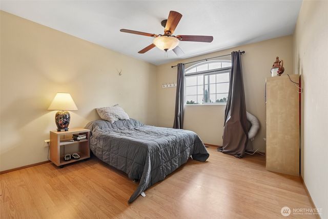 11121 SE 271st Street, Kent, WA 98030