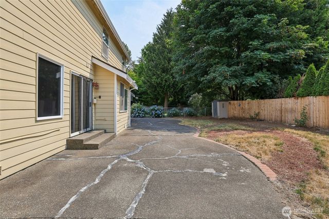 11121 SE 271st Street, Kent, WA 98030