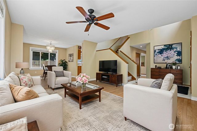 11121 SE 271st Street, Kent, WA 98030