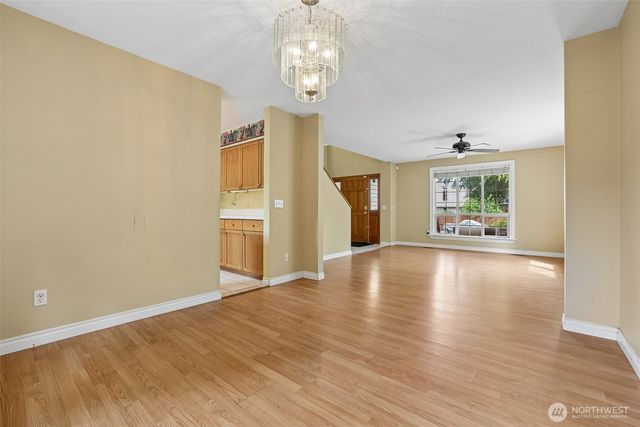 11121 SE 271st Street, Kent, WA 98030