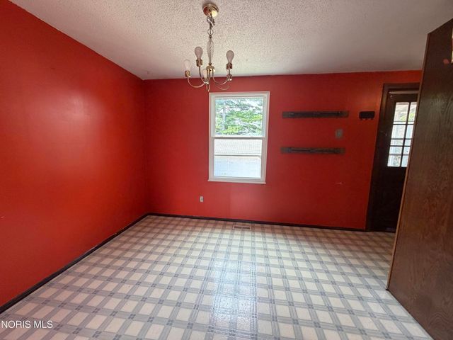 5949 Vistamar Road, Toledo, OH 43611