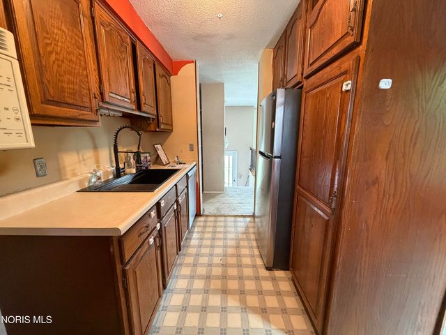 5949 Vistamar Road, Toledo, OH 43611