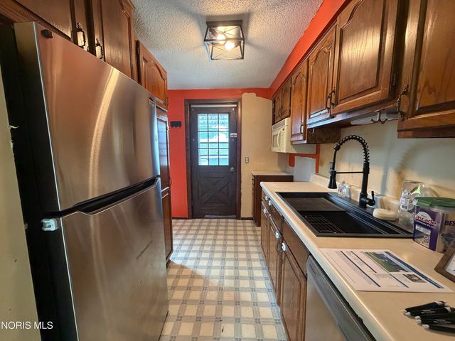 5949 Vistamar Road, Toledo, OH 43611