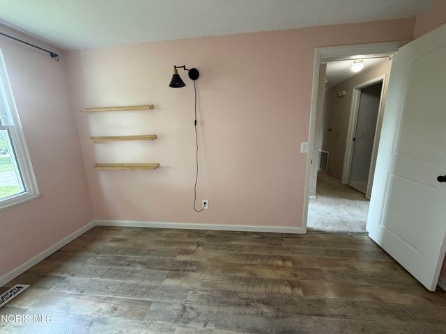 5949 Vistamar Road, Toledo, OH 43611