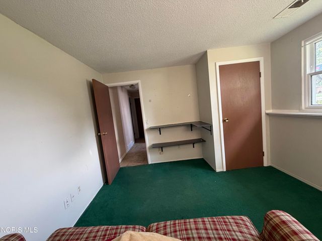 5949 Vistamar Road, Toledo, OH 43611