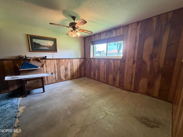 5949 Vistamar Road, Toledo, OH 43611