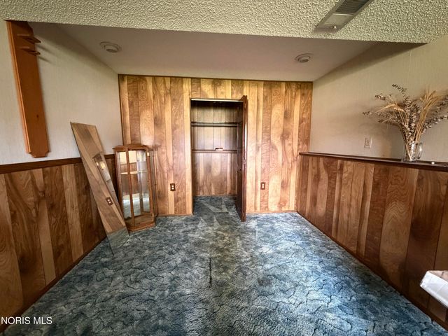 5949 Vistamar Road, Toledo, OH 43611