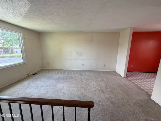 5949 Vistamar Road, Toledo, OH 43611