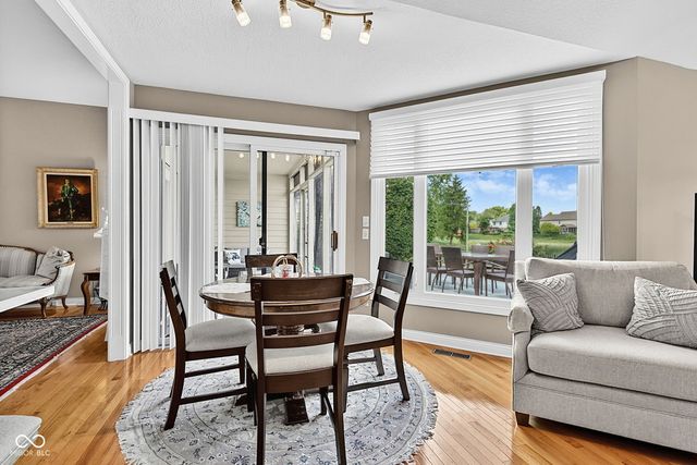 9935 Water Crest Drive, Fishers, IN 46038