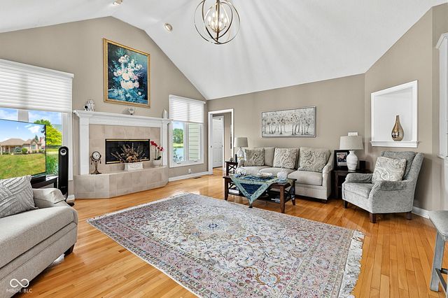 9935 Water Crest Drive, Fishers, IN 46038