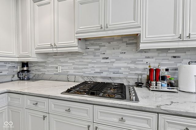 9935 Water Crest Drive, Fishers, IN 46038