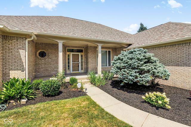 9935 Water Crest Drive, Fishers, IN 46038