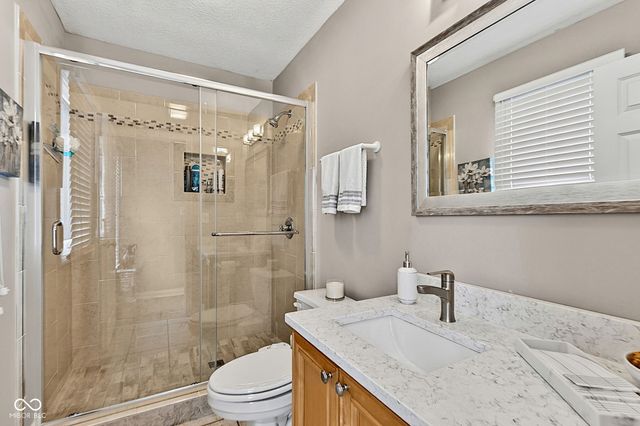 9935 Water Crest Drive, Fishers, IN 46038
