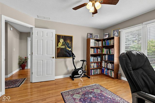 9935 Water Crest Drive, Fishers, IN 46038