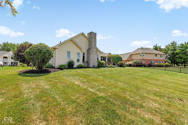 9935 Water Crest Drive, Fishers, IN 46038