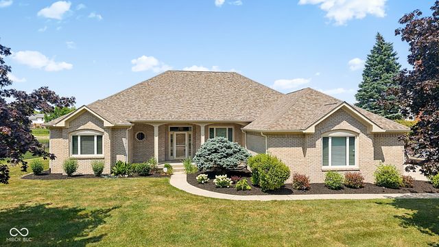 9935 Water Crest Drive, Fishers, IN 46038