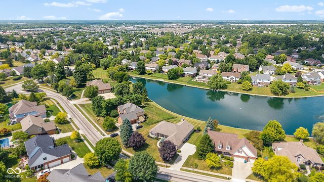9935 Water Crest Drive, Fishers, IN 46038